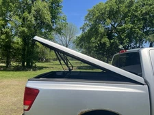 Leer Truck Bed Hard Tonneau Cover For 2004 Nissan Titan Crew Cab  Standard Bed