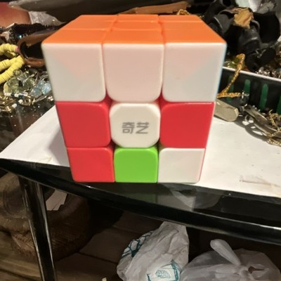 Qiyi 3x3x3 Speed Cube Twist Puzzle Multicolor Plastic Brain Teaser 8-16 Years