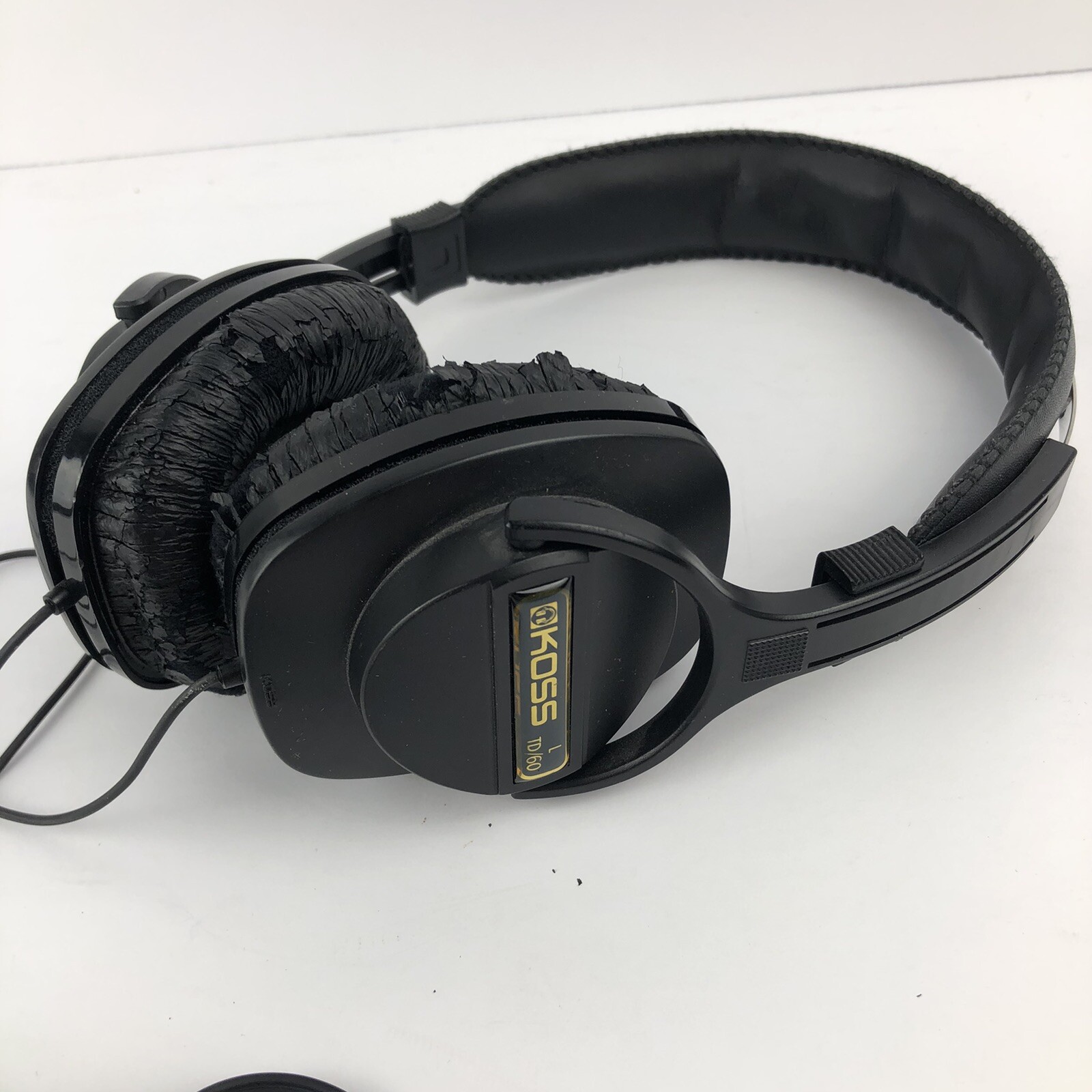 Koss TD/60 Over Ear Muffs Headphones Professional Stereophones Wired