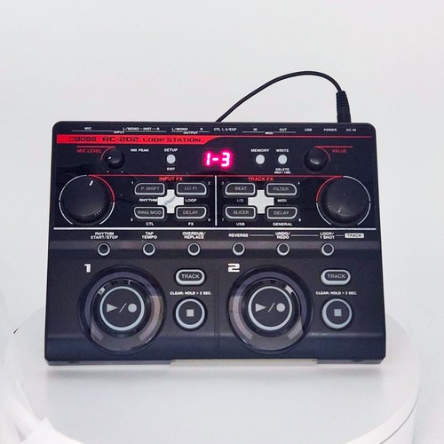BOSS RC-202 Loop Station Tabletop Multi-Effects Pedal Tested Good Condition - Picture 2 of 11