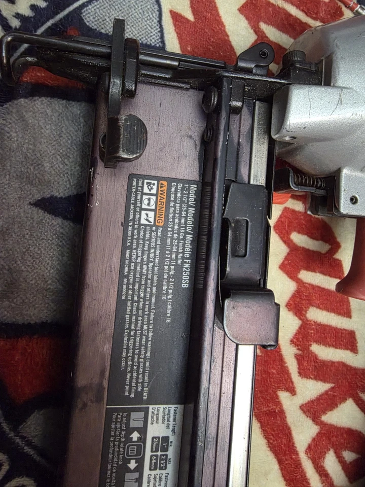 Степлер Porter Cable Narrow Crown 1/2 дюйма - 1 дюйм NS100A 18 калибр 120 фунтов на кв. дюйм пневматический - Изображение 3 из 3