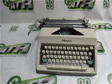 Olympia Werke AG Manual Typewriter Vintage German Engineering Tested Classic