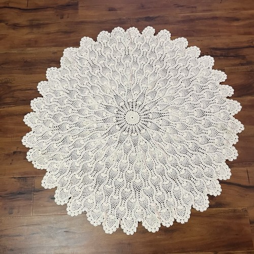 Vintage Crocheted Round Tablecloth 42" Shell Stitch Victorian Shabby Grannycore