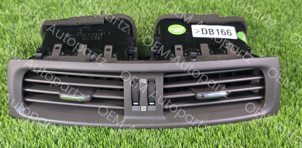 Panel de ventilación de aire acondicionado/calentador genuino Lexus IS250 IS350 09-2013 55670-53020 OEM usado Foto 2 de 4