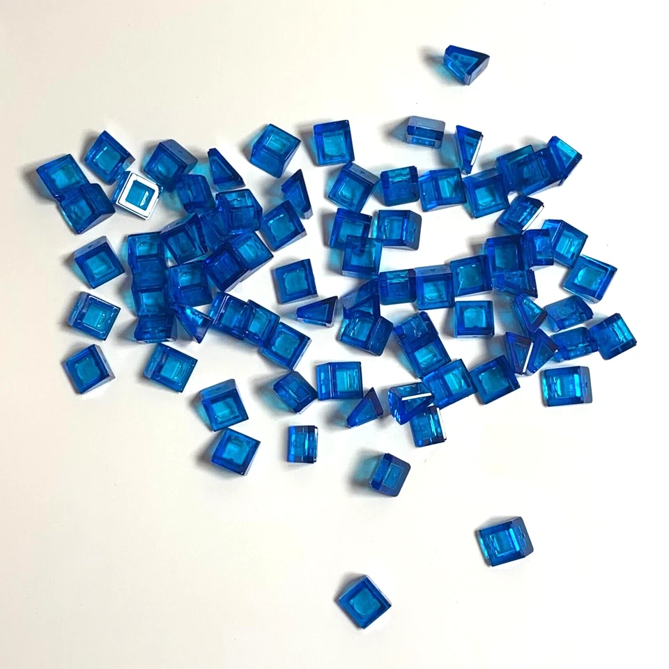 75 por lote NUEVO LEGO Transparente Azul 1x1 2/3 Tejas (50746/4244366) Queso Foto 2 de 3