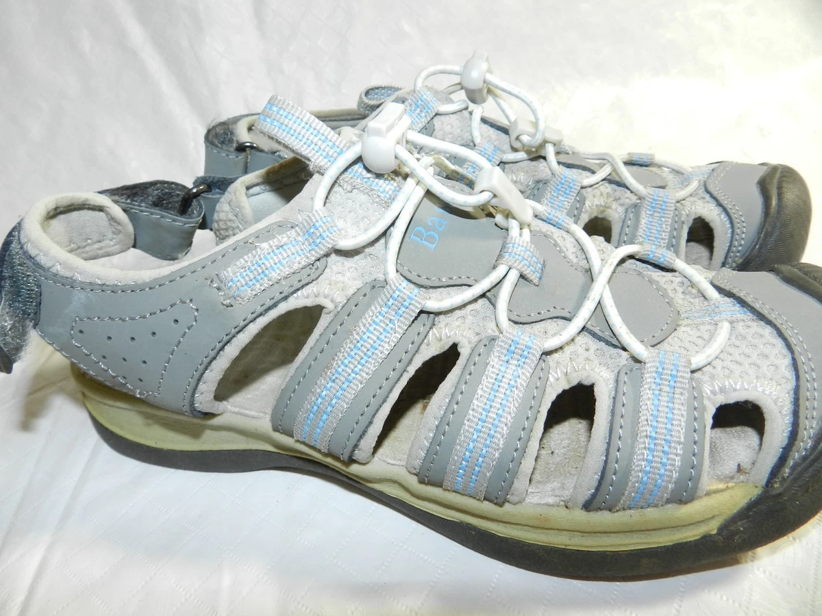 Water shoes hotsell with straps
