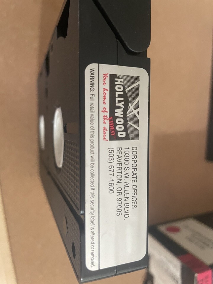 SANTA CLAUS CONQUERS THE MARTIANS VHS HOLLYWOOD RENTAL CULT BMOVIE