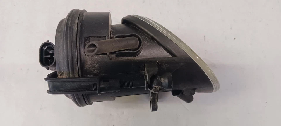 '08-'15 AUDI TT Right passenger fog light OEM Grade A! - Image 2 of 4