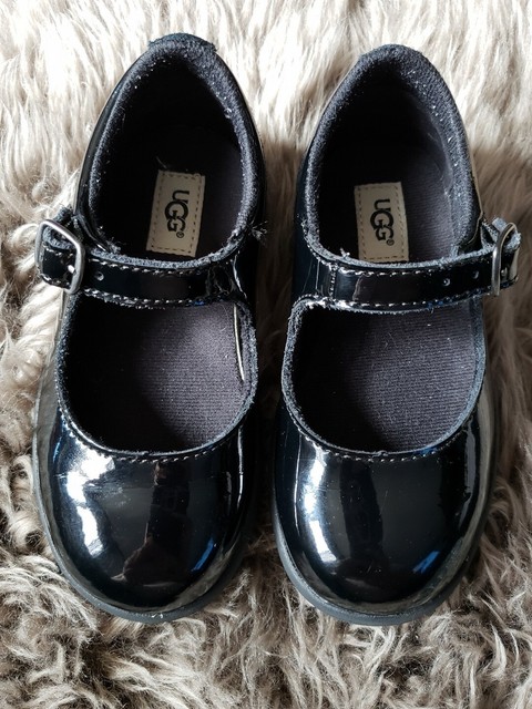 UGG Kids T Dorothea Mary Jane Size 8 TODDLER SIZE | eBay