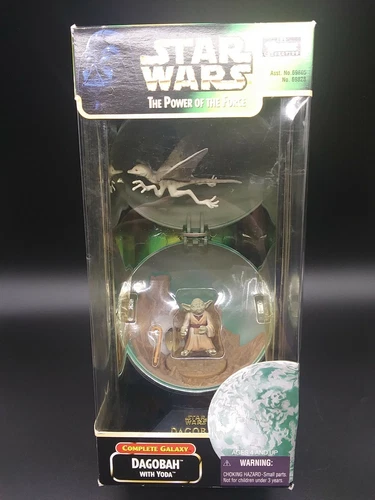 STAR WARS THE POWER OF THE FORCE COMPLETE GALAXY DAGOBAH W/ YODA KENNER 1998 NIB