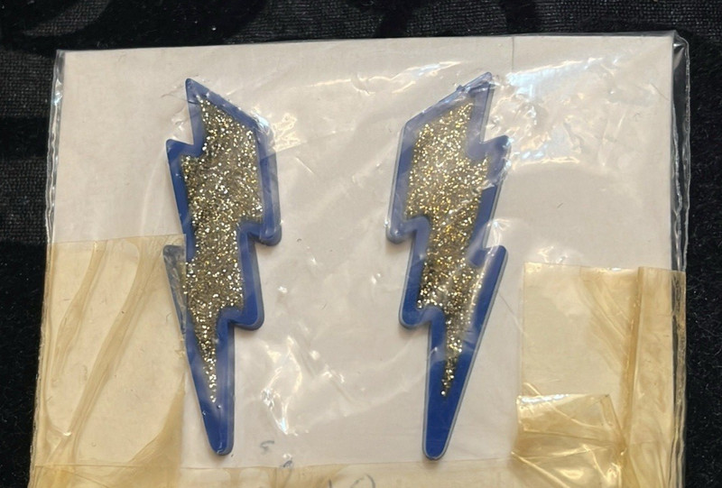 Avon Lightning Glitter Pierced Earings Sparkling Blue Gold Vintage 1986 NEW