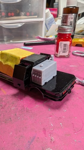 1:64 3d Printed Welding Bed Kit - Picture 5 of 8