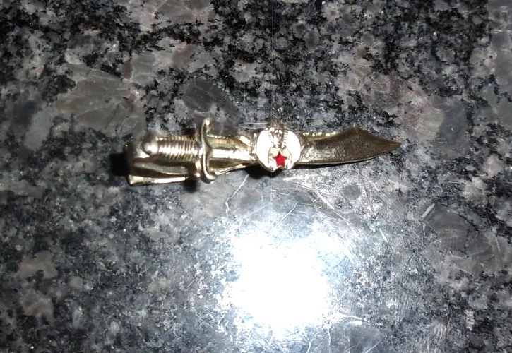 MASONIC SHRINE SWORD TIE CLIP - ENAMEL MOON, RED STAR, SWORD - VINTAGE - Image 1 of 3