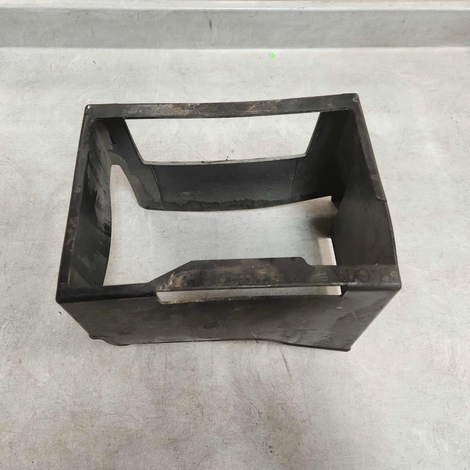 1999-2003 Mazda Protege Battery Cover - Image 2 of 2