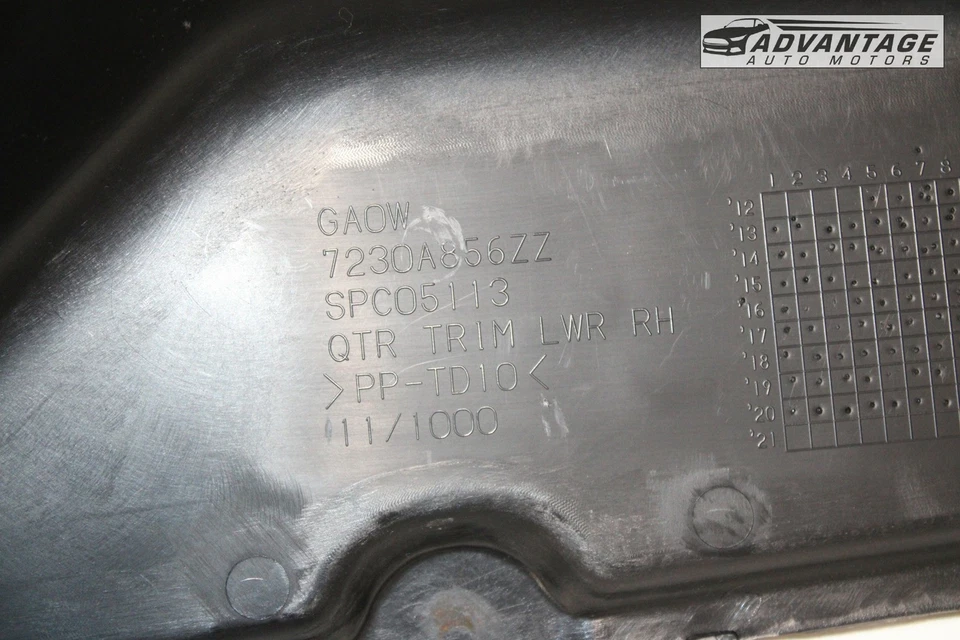 2016-2024 三菱 OUTLANDER 运动跑车右侧四分之一面板装饰原始设备制造商 — 第 4/4 张图片