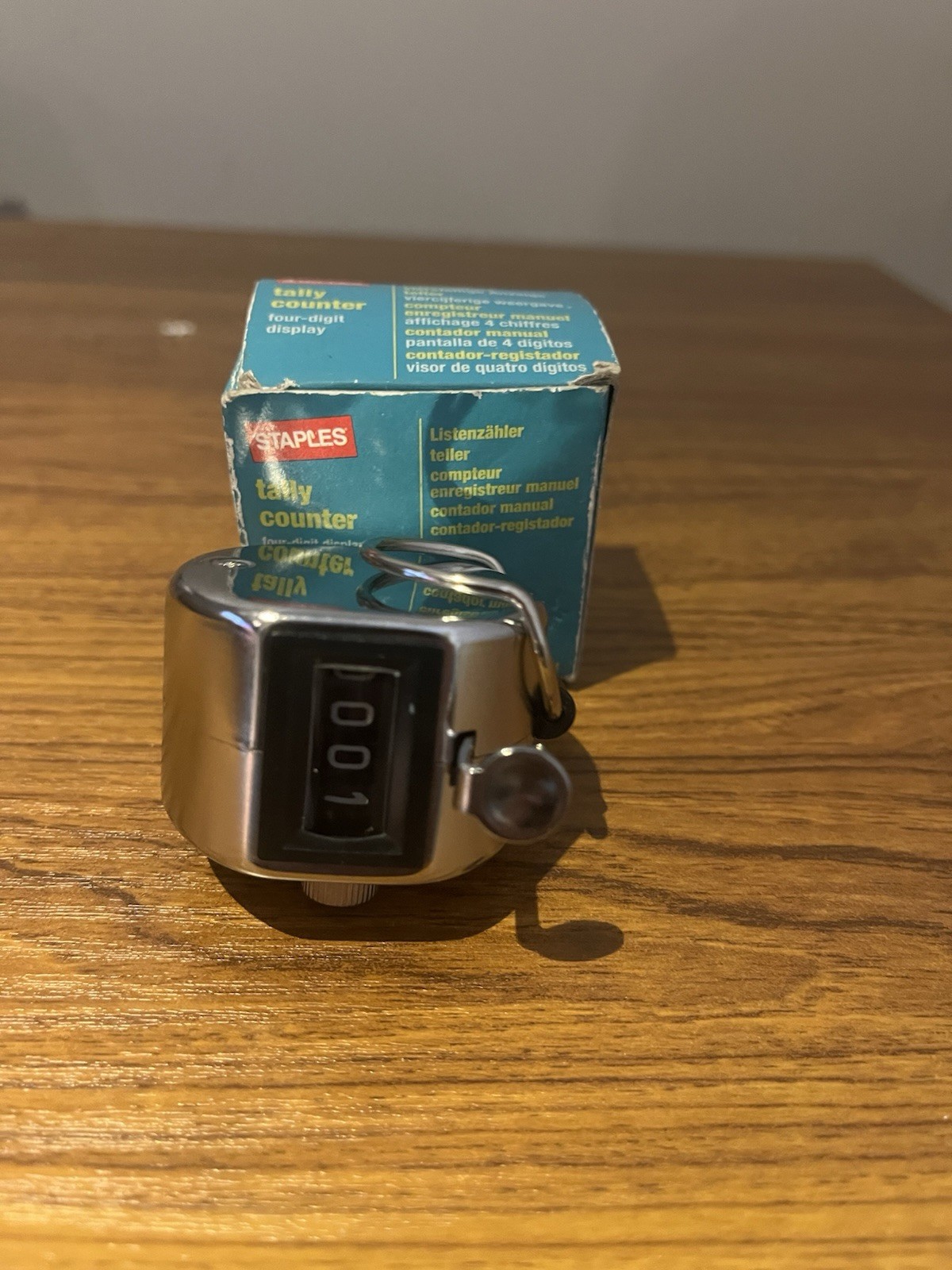 STAPLES CHROME HAND HELD TALLY COUNTER 4 DIGIT NUMBER PALM GOLF CLUB CLICKER