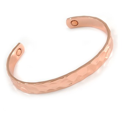 Herren Damen Geschlagen Effekt Kupfer Magnet Manschette Armband mit zwei Magneten -