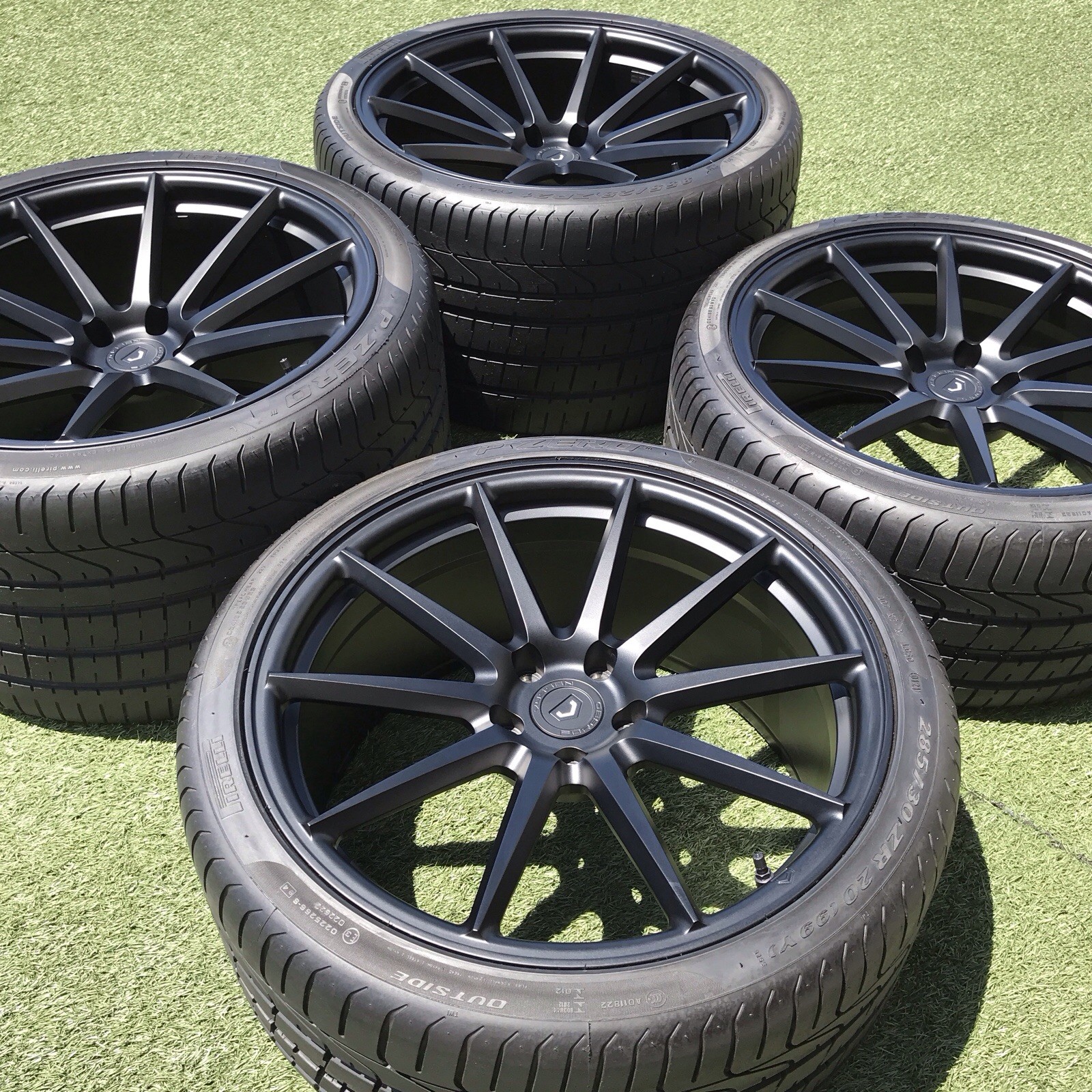 Ford GT Wheel