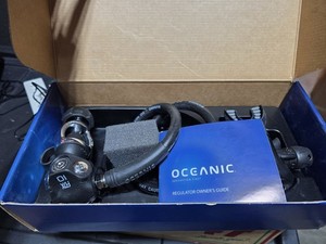 NEW IN BOX Oceanic EOS DVT First Stage & FDX10 Second Scuba Diving Regulators