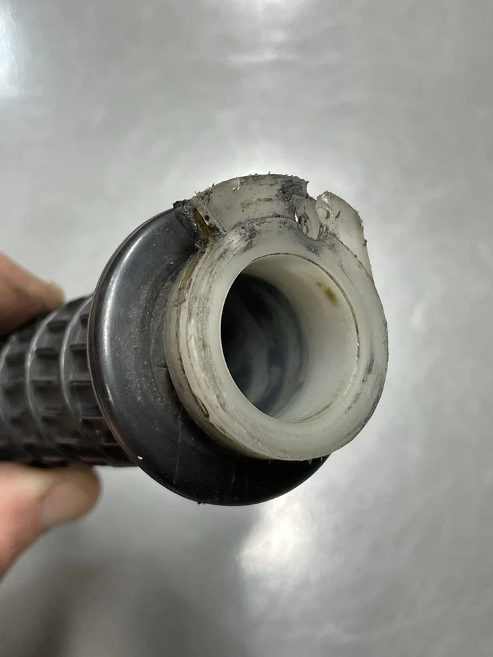 Honda CB350G 1973 tubo de agarre del acelerador Foto 2 de 4