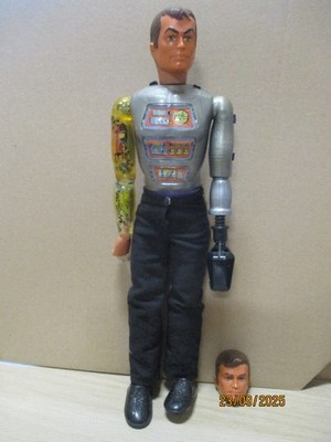 SIX MILLION DOLLAR MAN STEVE AUSTIN 12'' FIGUR LEE MAJORS Maskatron