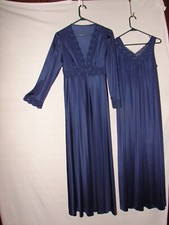 Vintage Vanity Fair Navy Blue Nightgown - Robe Set PEIGNOIR Set Petite size S