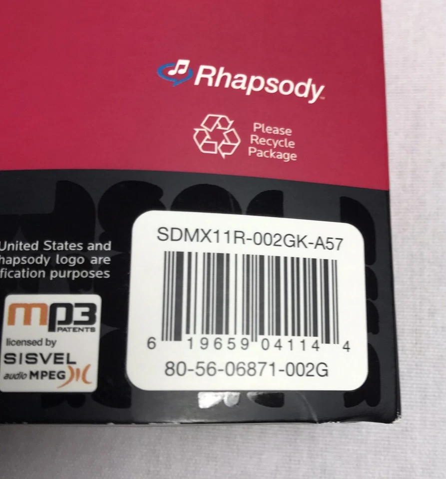 SANDISK Sansa Clip MP3 Player 2 GB - Image 4 of 4