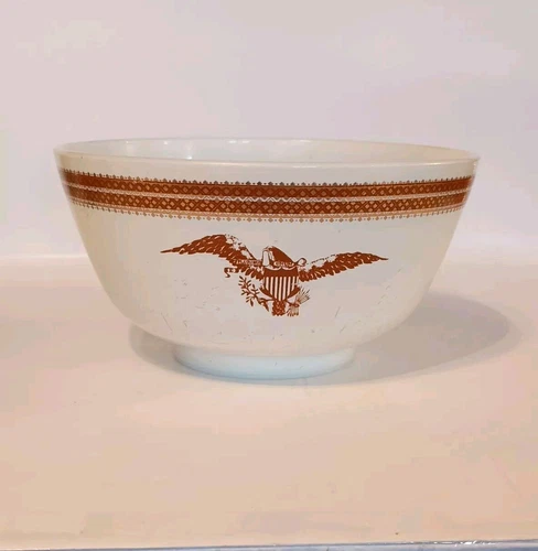 PYREX Mixing Bowl Federal Eagle 478-B- 1.5 Quart Retro Kitchen Cottagecore