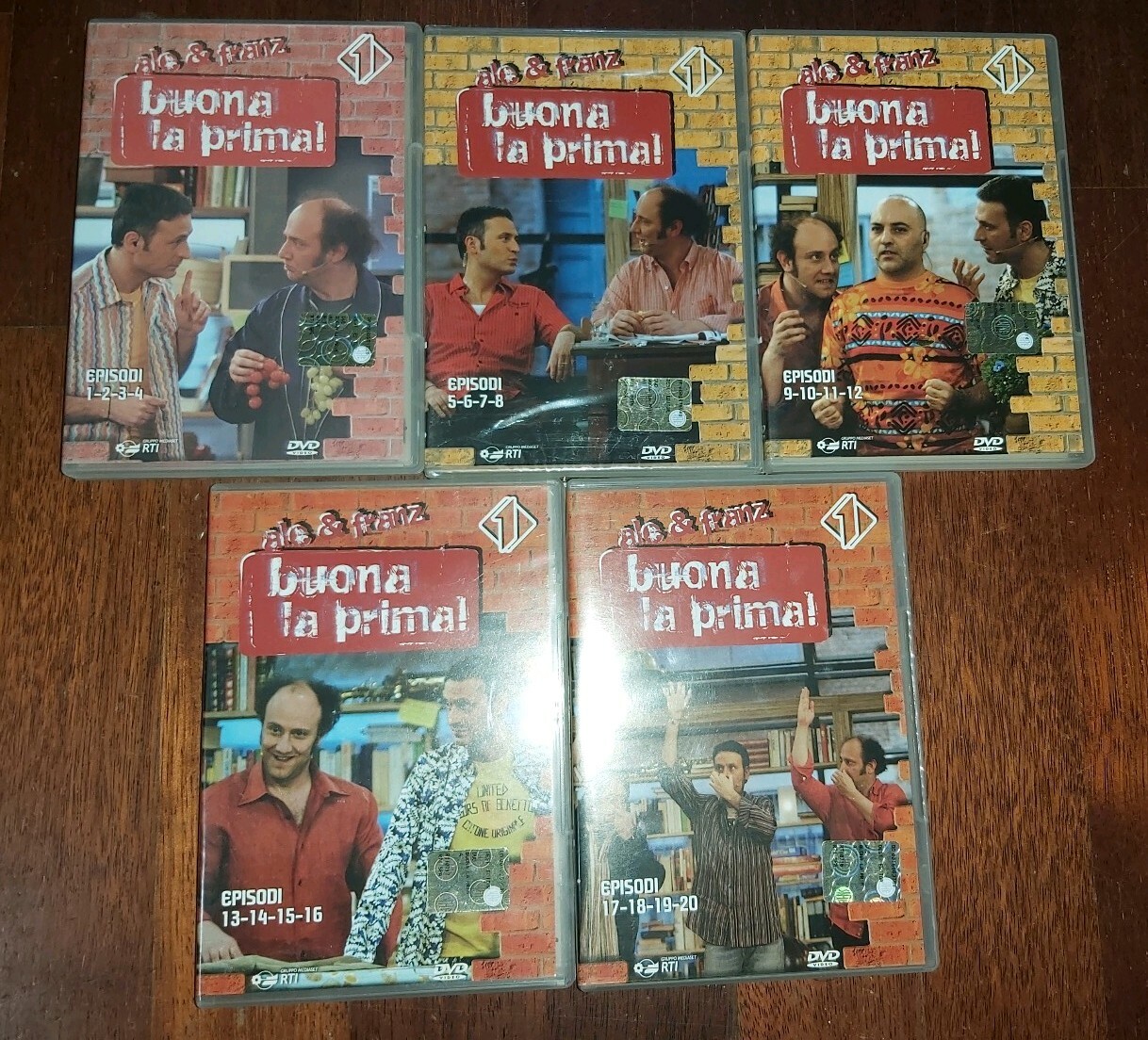 Foto 1 di 6