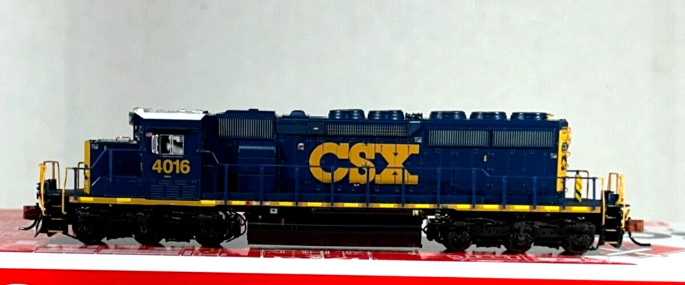 SCALETRAINS N SCALE EMD SD40-3 YN3 LOCOMOTIVE W/LOK SOUND&DCC UP SXT38625 - Image 4 of 4