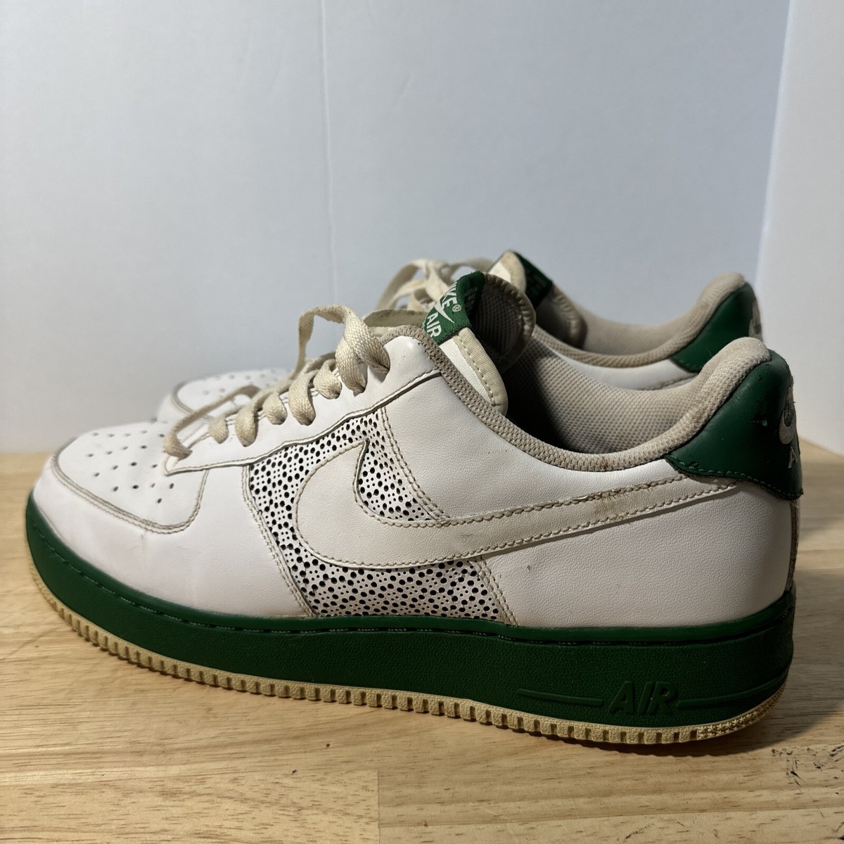 Nike Air Force 1 Low 07 Mens Size 12 Shoes Pine Green White