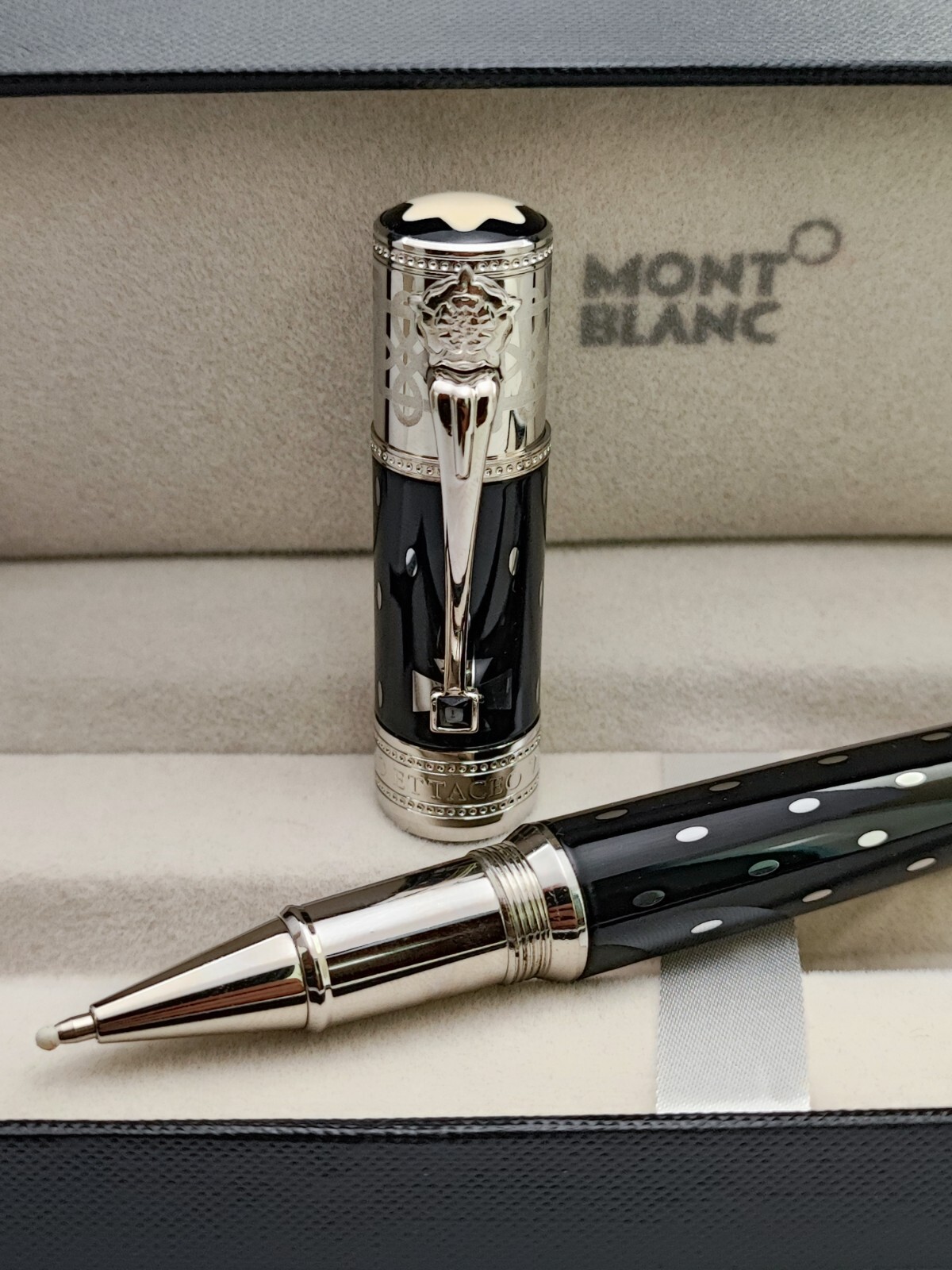 Montblanc Great Characters Queen Elizabeth Ballpoint Pen - Free Shipping
