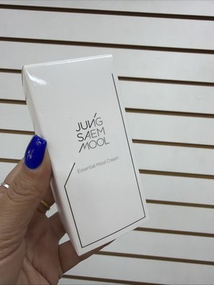 NIB JUNGSAEMMOOL Essential Mool Cream 30mL makeup foundation base primer 1.01oz