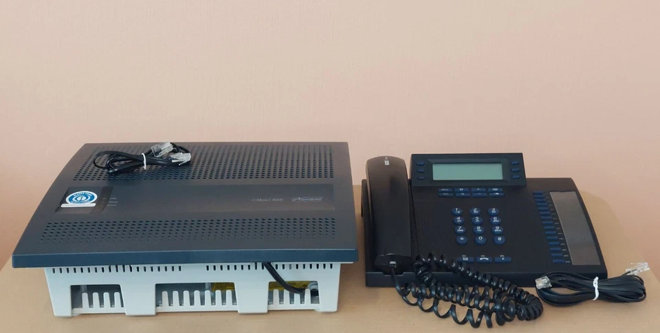 Auerswald COMpact 4000 ITK-System VoIP ISDN mit Systemtelefon COMfortel 1500 - Bild 2 von 4