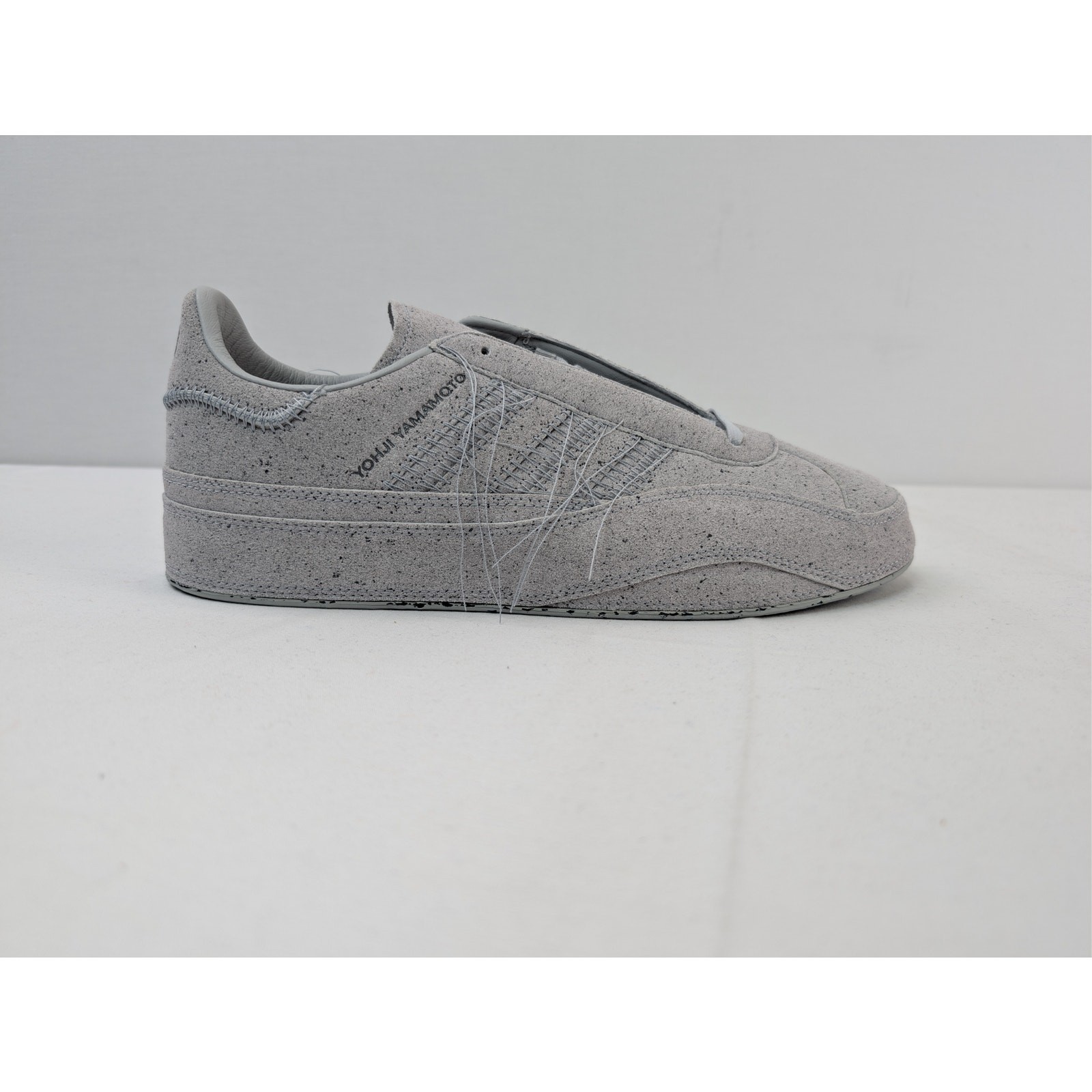 Y-3 Gazelle Low-Top Sneakers in Gray BNWB 10 US image 4