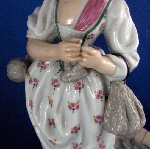 Bonita figura de dama de porcelana Niderviller del siglo XVIII figura de porcelana Niderville Foto 3 de 4