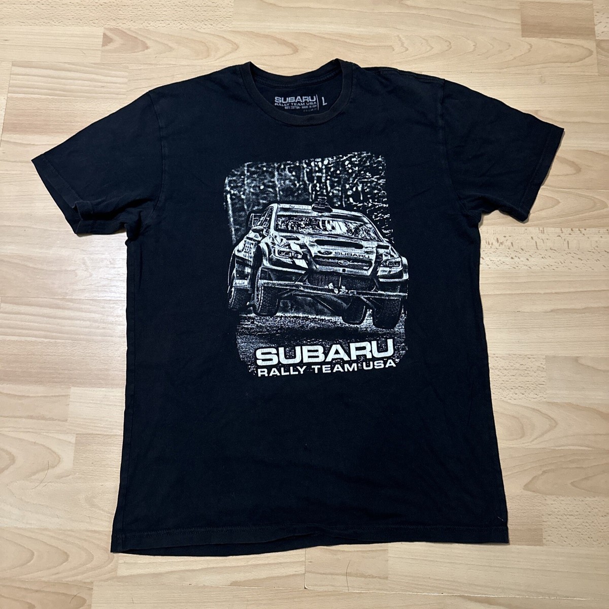 Subaru Rally Team USA Graphic T Shirt Size Large Faded