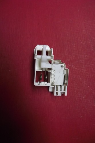 TUMBLE DRYER HOTPOINT SUTCD97B6GM DOOR LOCK - Picture 2 of 2