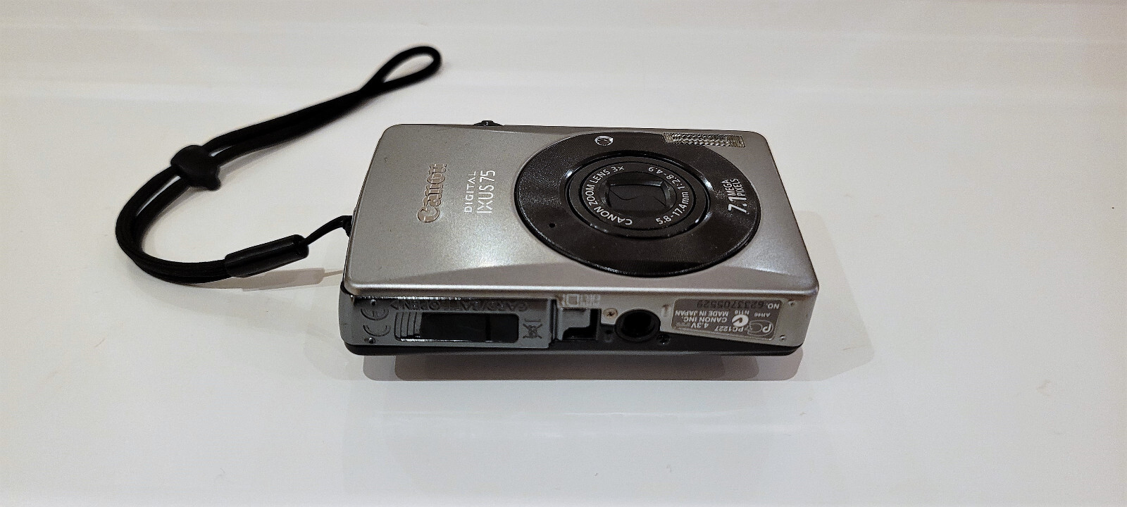 Canon Ixus 75 Digital Camera eBay