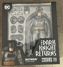 Mafex No.106 BATMAN The Dark Knight Returns DC comics Figure MEDICOM TOY