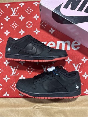 Nike SB Dunk Low Black Pigeon Size 8