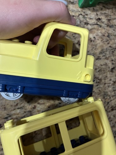 Lego Duplo Train Engine Cabin #10428 Replacement - Picture 3 of 13