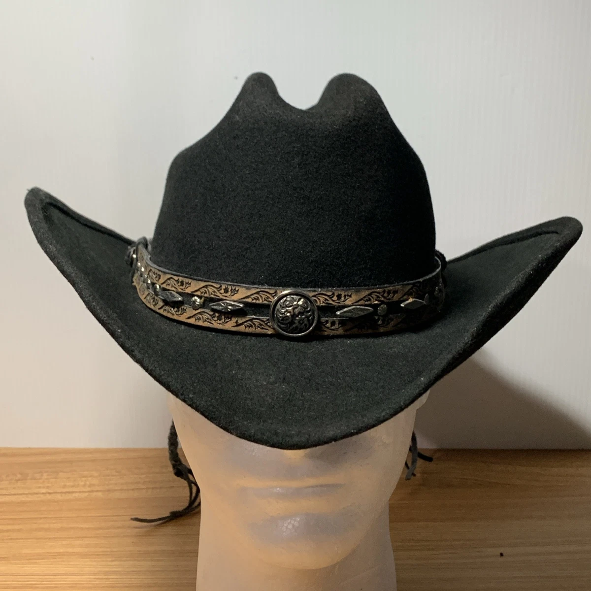 Bullhide Cowgirl Women