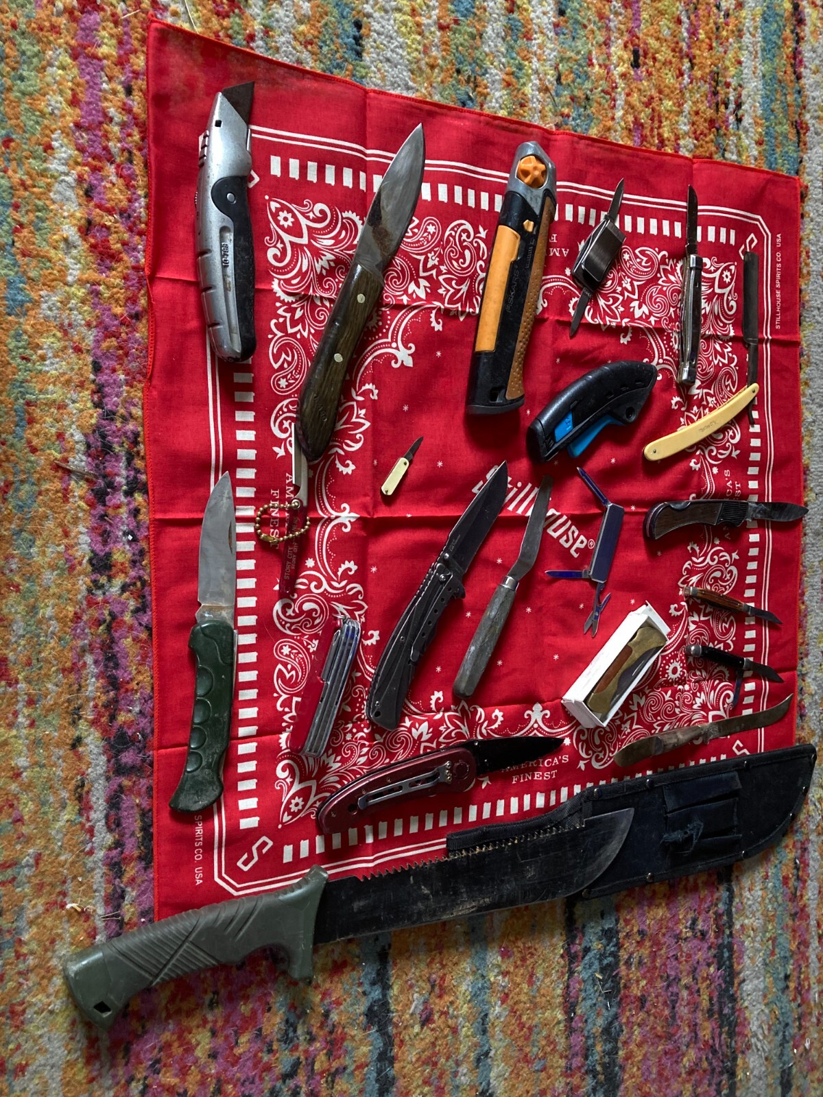 Well Used Pocket Knives PLUS "USEM OK IF U LOSEM" As Is Pocket Knive+