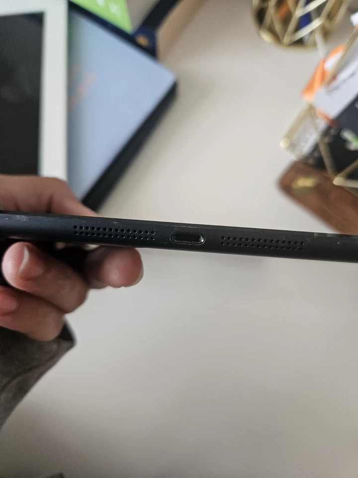 apple ipad mini 1st generation - Image 2 of 4