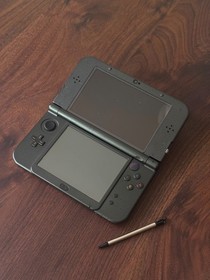 Nintendo 3DS Console Black Bundle - 128GB SD Card, Region Free