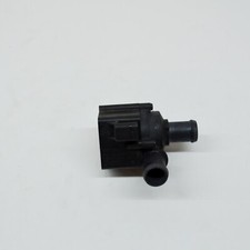 Pompe à eau Audi 200