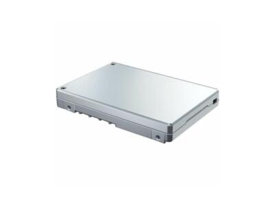 Solidigm Solid State Drive D7-P5520 Series (7.68TB, U.2 15mm, 2.5'', PCIe 4.0 x4,