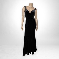 NWT WINDSOR Sleeveless Black Velvet Camille Maxi Gown Size 5/6