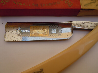 Filarmonica 14 Medallon Taurino 1º generation straight razor very